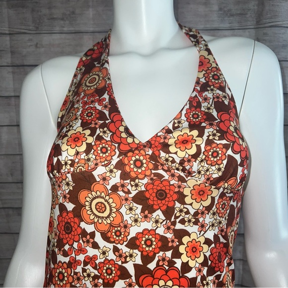 floral dress - Picture 2 of 5